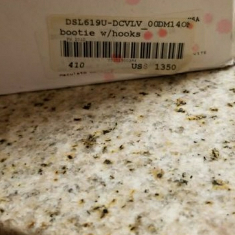 Versace booties - Picture 4 of 5